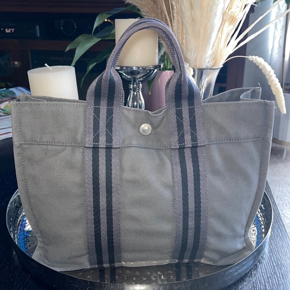 Hermes Handbags - Hermes Paris Fourre Tout Grey Cotton Canvas Small Tote Bag